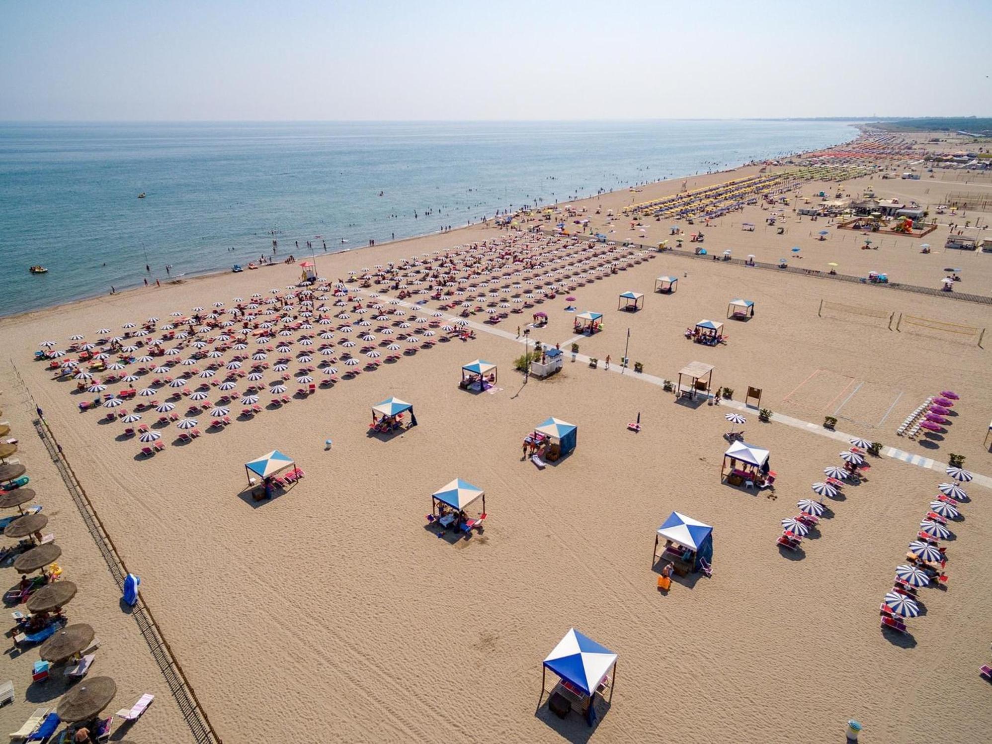 Elsa 2 Camere Da Letto Vista Spiaggia Rosolina Mare Kültér fotó